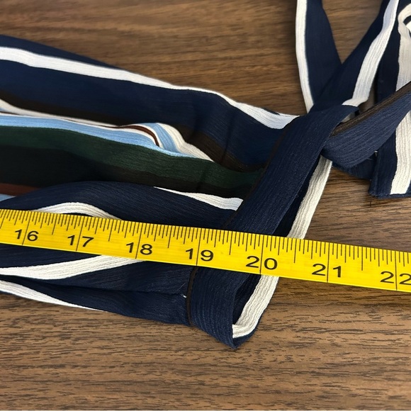 Essue Crop Top Faux Wrap Long Sleeve Multi Colored Chiffon Top Small NWT - Picture 9 of 10